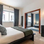 Fourooms - Principe Amedeo 3* Бари