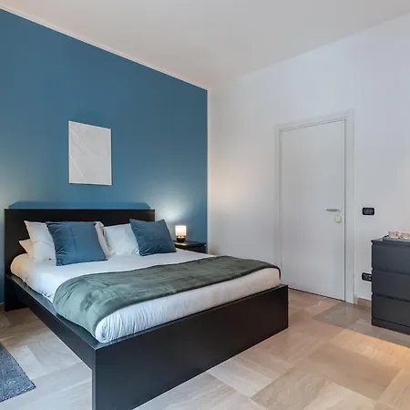 Гостьовий будинок Fourooms - Principe Amedeo 3*