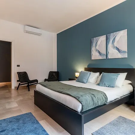 Maison d'hôtes Fourooms - Principe Amedeo Bari