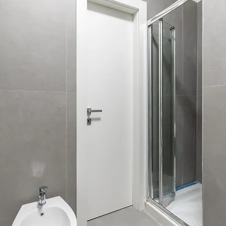 Maison d'hôtes Fourooms - Principe Amedeo Bari