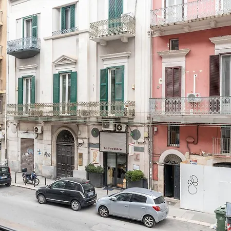 Maison d'hôtes Fourooms - Principe Amedeo Bari