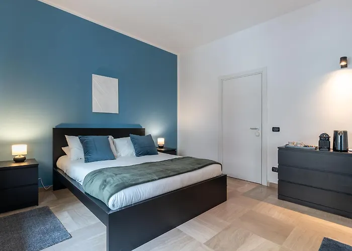 Affittacamere Fourooms - Principe Amedeo 3*